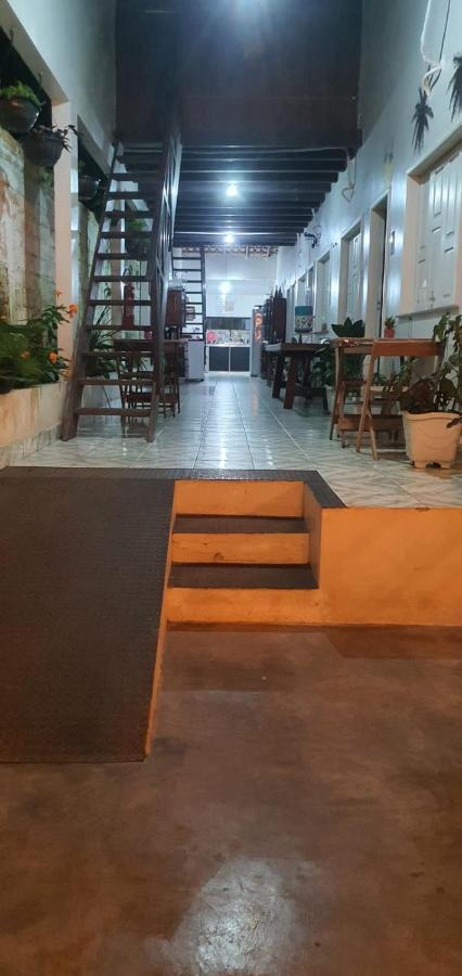 Pousada Vipayu Perto Da Orla De Alter A Apenas 50 Metros Da Praia Alter do Chao Exterior foto